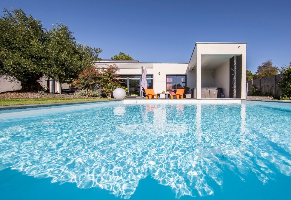 Constructeur de piscine à Bordeaux